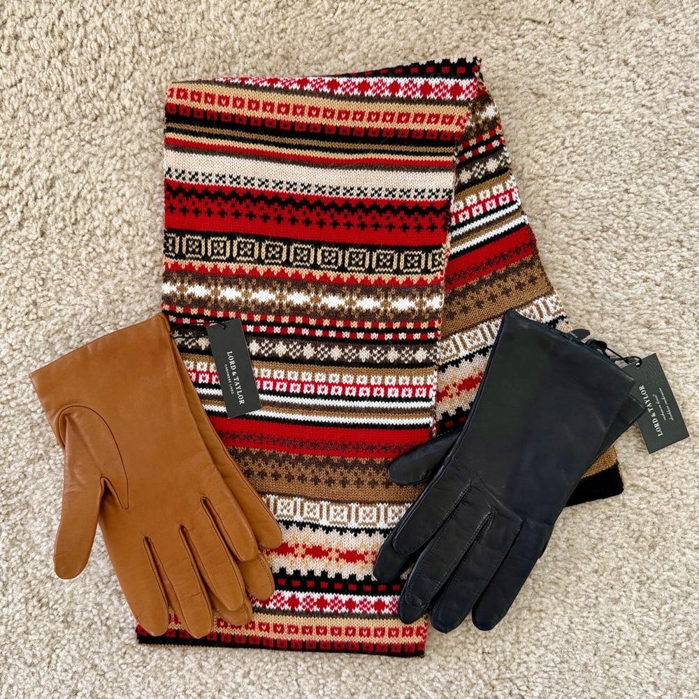 • black leather gloves • - Picture 4 of 4